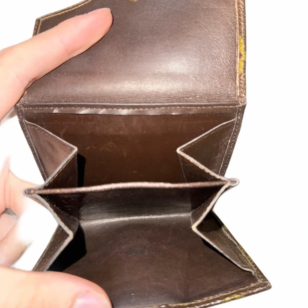 Louis Vuitton Authentic 1983 Elise Monogram Vintage Wallet - Picture 2 of 3